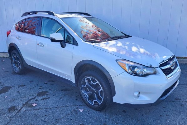 2013 Subaru XV Crosstrek Limited | Leather | SunRoof | Cam | USB | Keyless