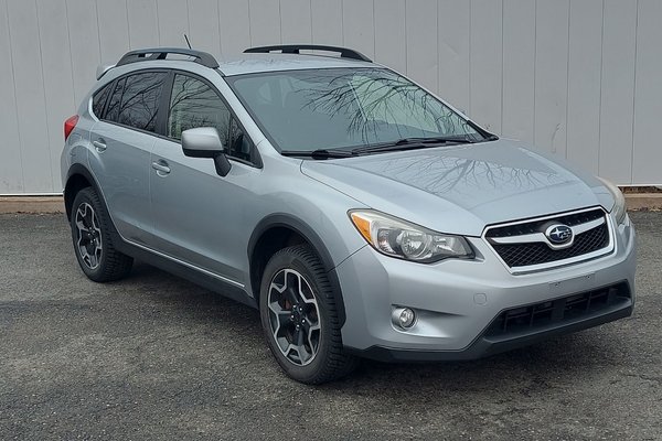 2013 Subaru XV Crosstrek Touring | USB | HtdSeats | Keyless | Cruise