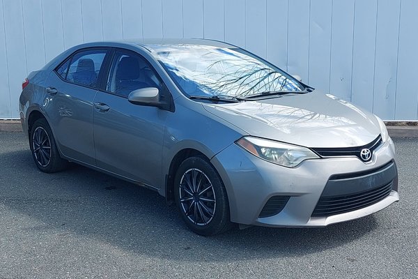 2014 Toyota Corolla LE | HtdSeats | AC | Cruise | Bluetooth | Aux