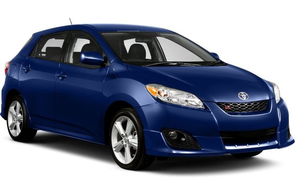 2013 Toyota Matrix Base | USB | Bluetooth | Keyless | Cruise