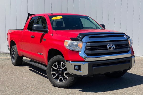 2015 Toyota Tundra SR | Cam | USB | Bluetooth | Cruise | A/C | TPMS