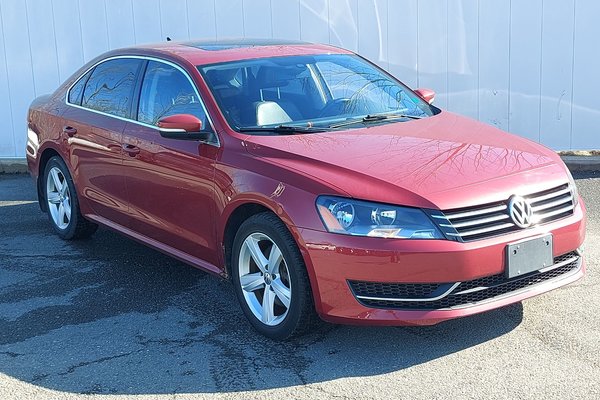 2015 Volkswagen Passat Comfortline | Cam | HtdSeats | Bluetooth | USB