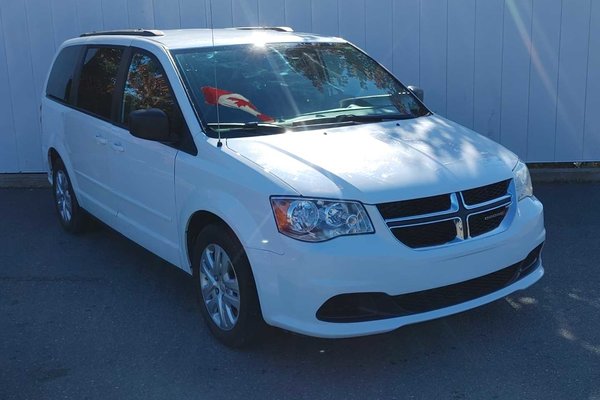 2016 Dodge Grand Caravan SXT | Cam | USB | XM | 7-Pass | Bluetooth | Cruise