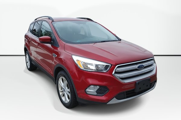 2018 Ford Escape SE | Cam | USB | Heated Seats