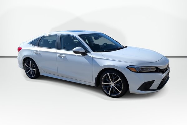 2022 Honda Civic Sedan Touring | Leather | Sunroof | Cam