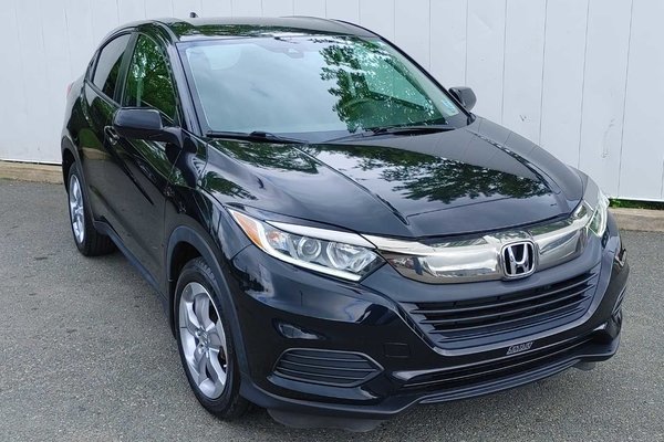 2021 Honda HR-V LX | Cam | USB | Heated Seats