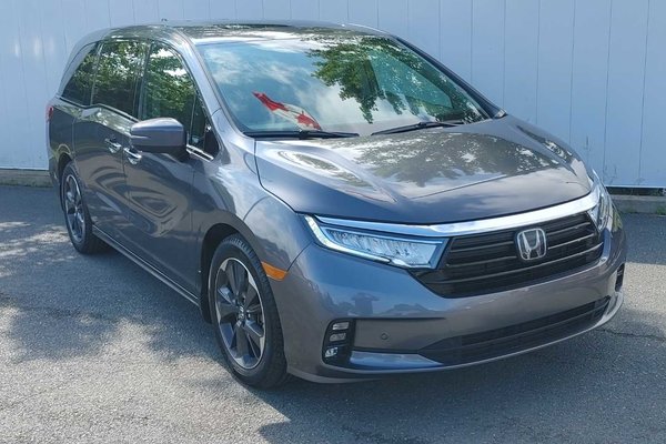 2024 Honda Odyssey Touring | Leather | Roof | Nav | Warranty to 2028