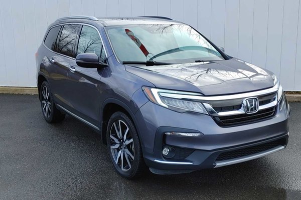 2021 Honda Pilot Touring | Leather | 8-Pass | SunRoof | Nav | Cam