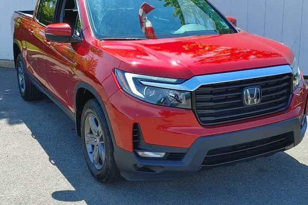 2022 Honda Ridgeline Touring | Lther | Roof | Cam | Free 200K Warranty