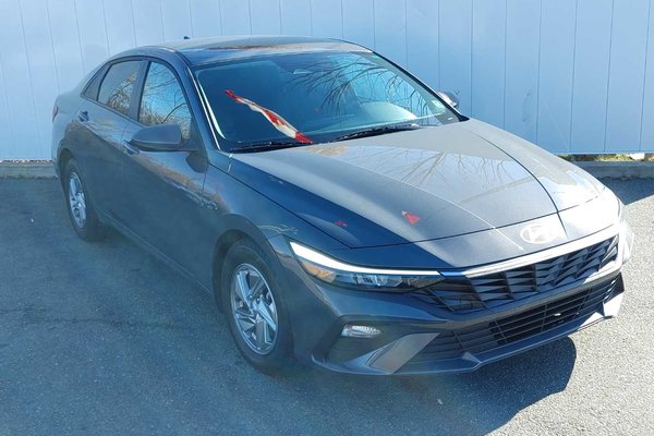 2025 Hyundai Elantra Essential | Cam | USB | Warranty to 2029