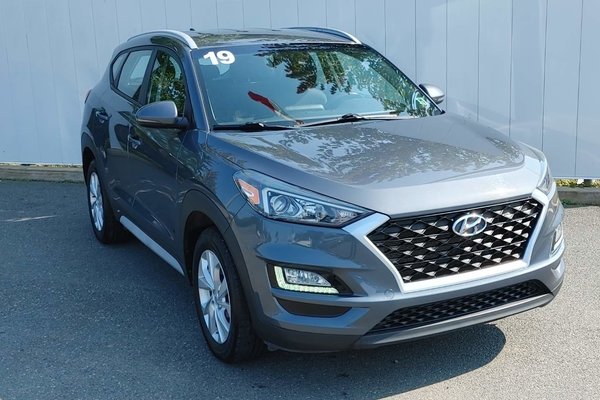 2019 Hyundai Tucson Preferred | SunRoof | Cam | USB | HtdSeats