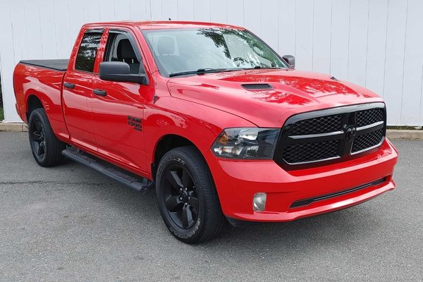 2022 Ram 1500 Classic Express | Night Edition | Cam | Warranty to 2027