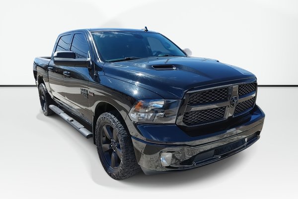 2022 Ram 1500 Classic SLT | Blackout | HtdSeats & Wheel | Remote Start
