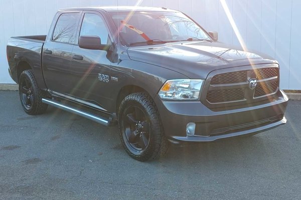 2017 Ram 1500 Black Express | Cam | USB | Bluetooth | Keyless