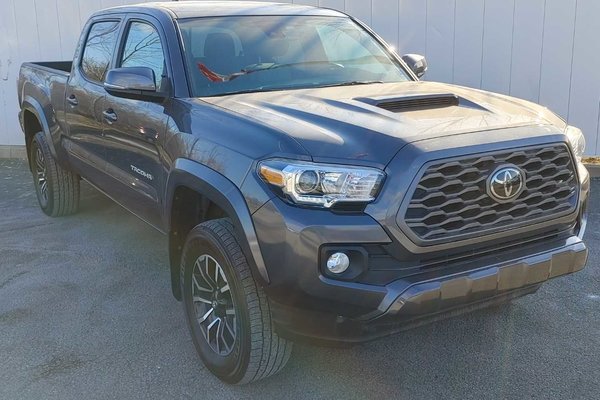 2022 Toyota Tacoma Base | Cam | USB | Bluetooth | Warranty to 2027