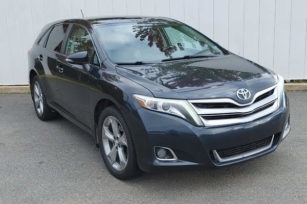 2013 Toyota Venza Limited | Leather | PanoRoof | Cam | USB | XM