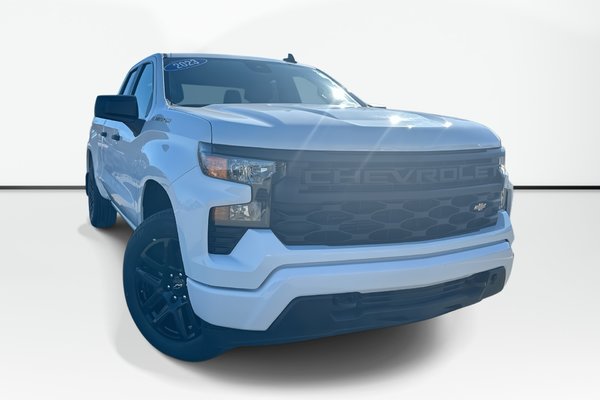 2023 Chevrolet Silverado 1500 Custom | Cam | Bluetooth | Aux | Warranty to 2029