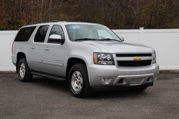 2013 Chevrolet Suburban LT | Leather | SunRoof | Cam | USB | Bluetooth