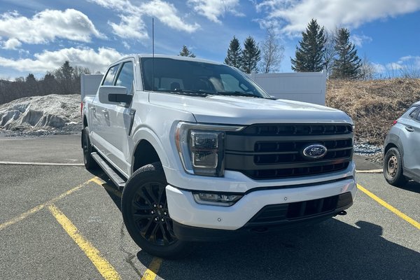 2022 Ford F-150 LARIAT | Roof | Lthr | Warranty to 2027