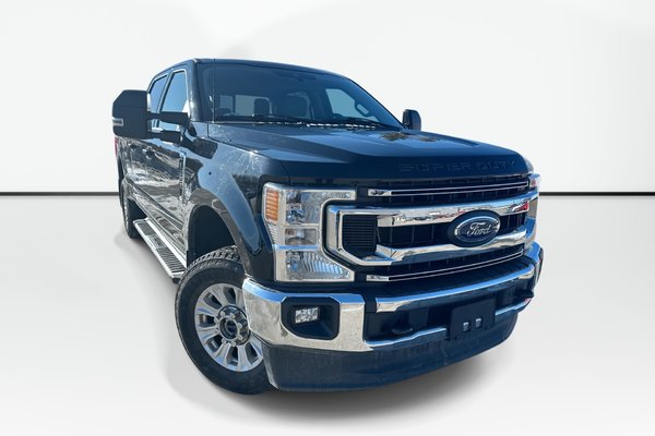 2022 Ford Super Duty F-250 SRW XLT | Cam | Bluetooth | Warranty to 2027