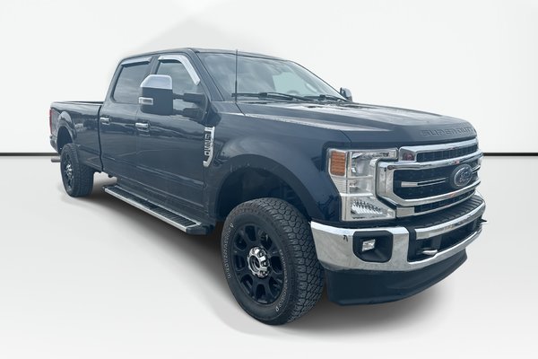 2022 Ford Super Duty F-250 SRW LARIAT | Roof | Cam | Lthr | Warranty to 2027