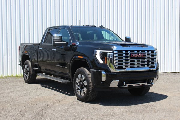 2024 GMC Sierra 2500HD Denali | DIESEL | Leather | Nav | Warranty to 2028