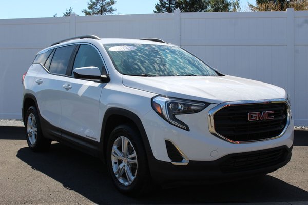 2021 GMC Terrain SLE | HtdSeats | Cam | Bluetooth | PwrSeat | Aux