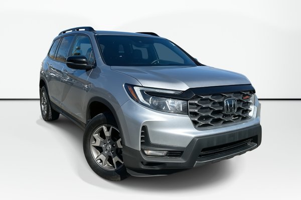 2023 Honda Passport TrailSport | Lthr | Roof | Nav |  Warranty to 2028
