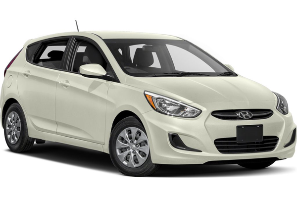 2015 Hyundai Accent L | 6-Spd | 138hp | USB | CD | AM/FM | ABS