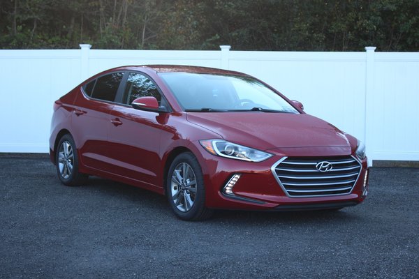 2018 Hyundai Elantra GL | Cam | USB | HtdSeats | Bluetooth | Keyless