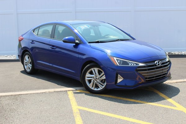2019 Hyundai Elantra Preferred | Roof | Cam | USB | HtdWheel | XM
