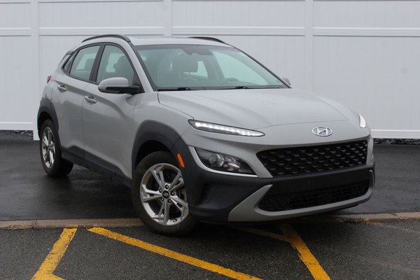 2023 Hyundai Kona Preferred | Leather | Roof | Warranty to 2028