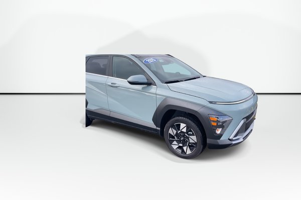 2025 Hyundai Kona Preferred Trend | Roof | Cam | Warranty to 2030
