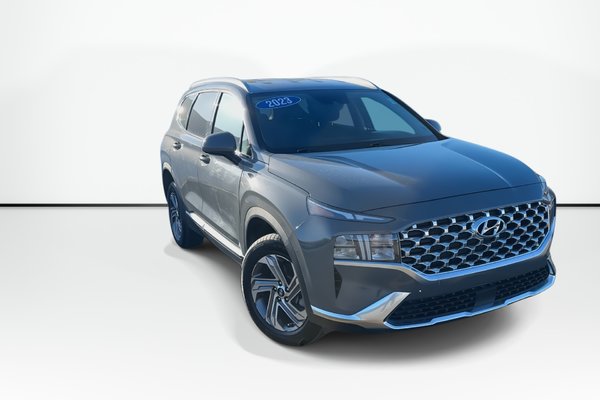 2023 Hyundai Santa Fe Preferred | Cam | HtdSeats | Warranty to 2028