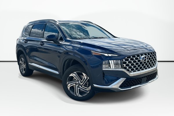 2023 Hyundai Santa Fe Preferred | Cam | HtdSeat | Warranty to 2028