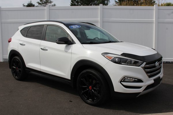 2018 Hyundai Tucson Noir | Turbo | SunRoof | HtdSeats | Cam | USB