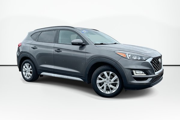 2020 Hyundai Tucson Preferred | Roof | Lthr | HtdSeat | Bluetooth