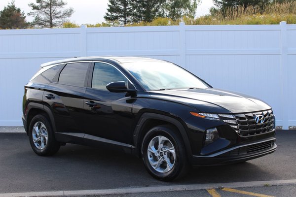 2022 Hyundai Tucson Essential | HtdSeats | Cam | Bluetooth | Aux | USB