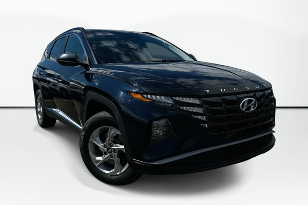2022 Hyundai Tucson Preferred | Cam | HtdSeats | Bluetooth | USB | Aux