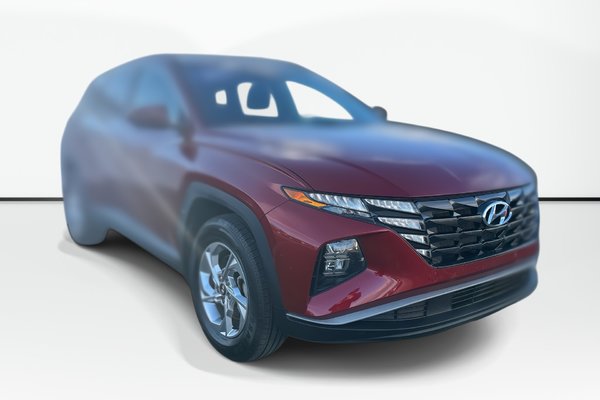 2023 Hyundai Tucson Preferred | Cam | HtdSeats | Warranty to 2028
