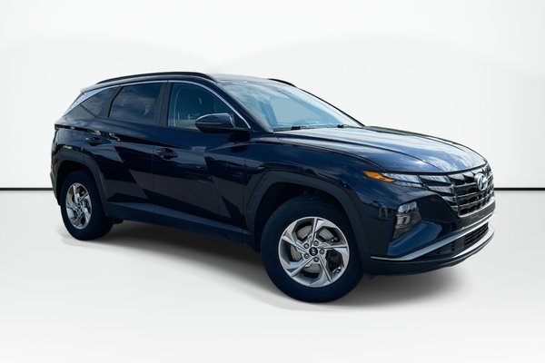 2024 Hyundai Tucson Preferred | Cam | HtdSeats | Warranty to 2028