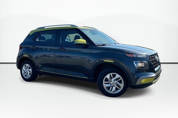 2021 Hyundai VENUE Preferred | Cam | RmtStart | HtdSeats | USB | Aux
