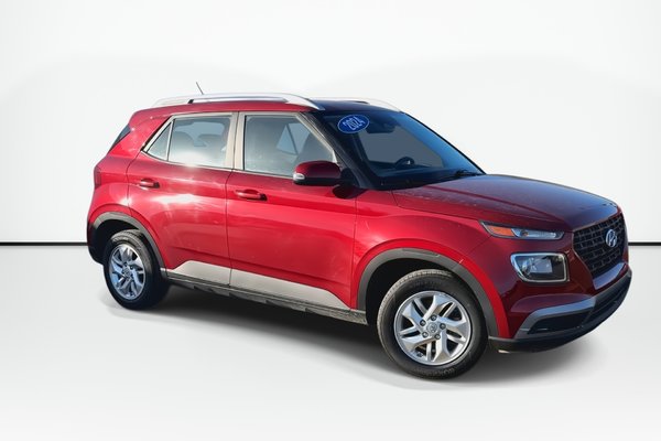 2024 Hyundai Venue Preferred | Cam | HtdSeat | Warranty to 2029