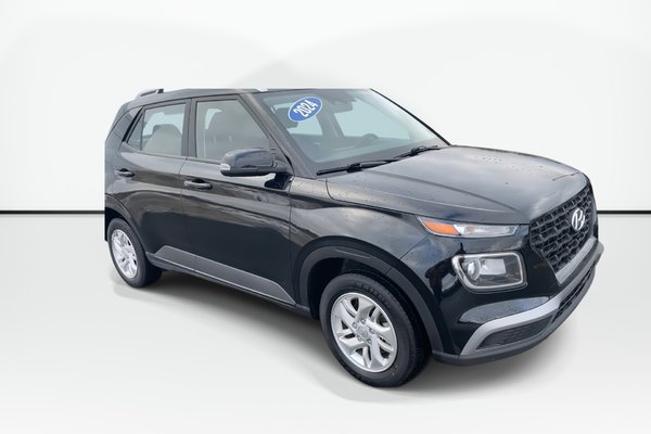 2024 Hyundai Venue Preferred | Cam | HtdSeats | Warranty to 2029