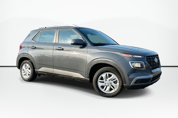 2025 Hyundai Venue Preferred | Cam | HtdSeats | Warranty to 2030