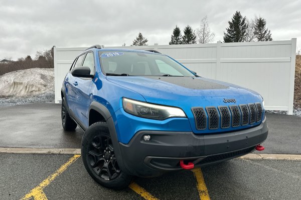 2019 Jeep Cherokee Trailhawk | Cam | HtdSeats | Lthr | Bluetooth | AC