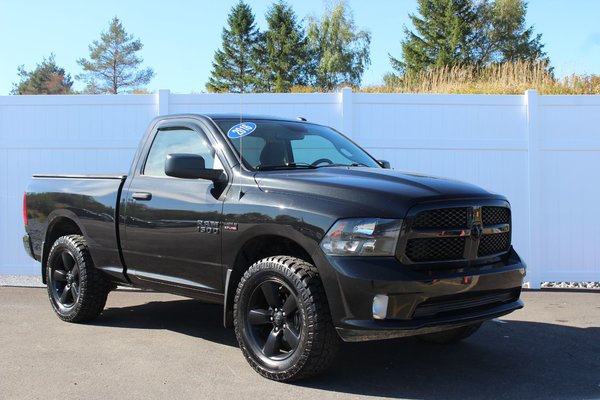 2016 Ram 1500 Express | Cruise | A/C | Bluetooth | Aux | USB
