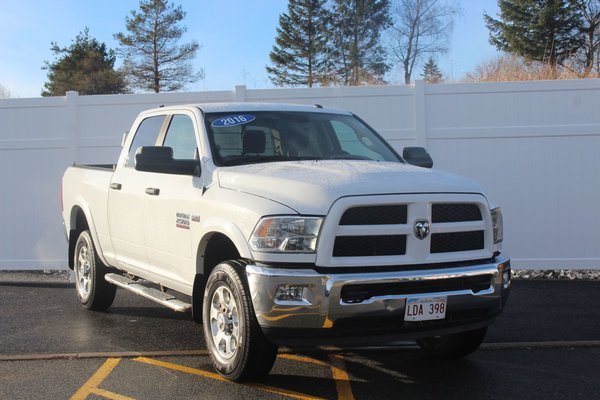 2016 Ram 2500 Outdoorsman | GAS | USB | XM | Bluetooth | Keyless