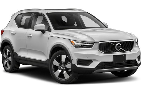 2019 Volvo XC40 Momentum | HtdSeat | Cam | Bluetooth | USB | Aux