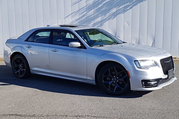 2022 Chrysler 300 300S | Leather | Roof | Cam | USB | HtdWheel